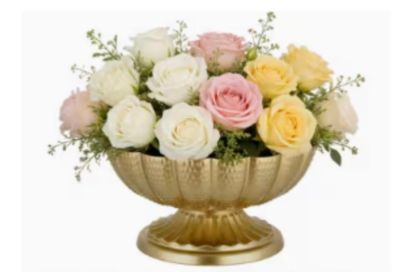 Small gold bowl vase