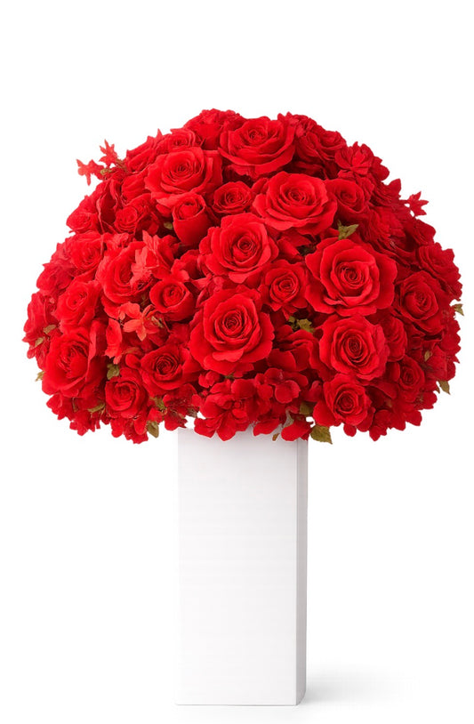 Rose and Hydrangea Floral Centerpiece